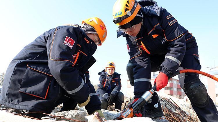 AFADın melekleri ilk görevi başarıyla tamamladı