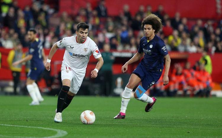 Sanchez Pizjuanda atamayana atarlar kuralı Sevilla: 2 Fenerbahçe: 0