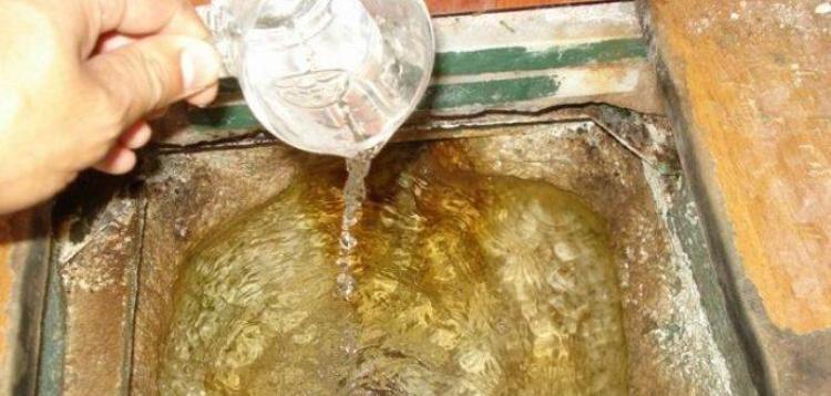 Zemzem suyu neden ayakta içilir Zemzem çoğaltılır mı, neden ayakta içilir