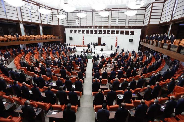 SAADET’TE 5-15 BİN TL