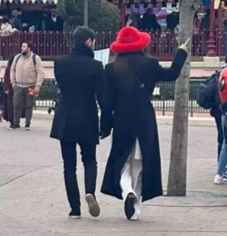 EL ELE FOTOĞRAFLARI ORTAYA ÇIKTI
