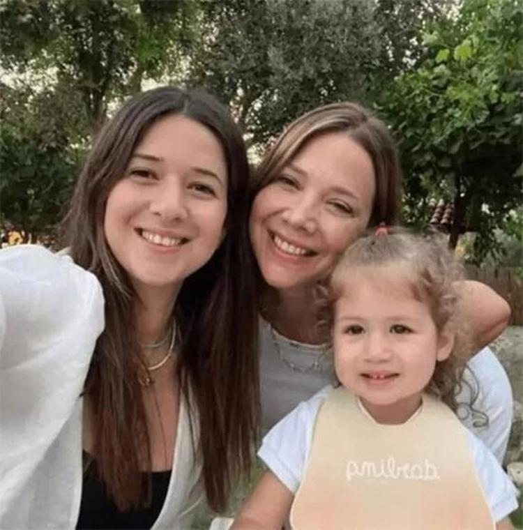 Acun Ilıcalının ilk eşi Seda Başbuğ güzelliği ile dikkat çekti
