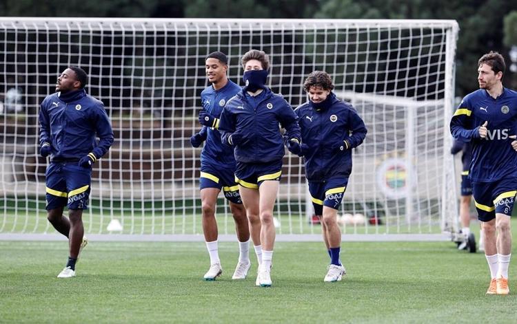 Fenerbahçe-Sevilla muhtemel 11ler: