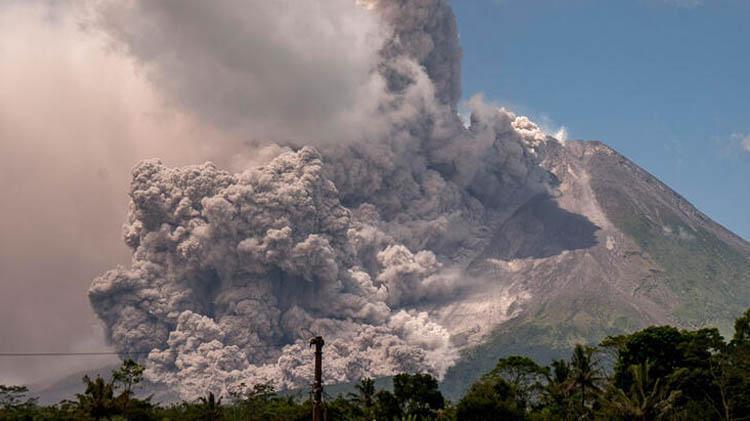Merapi Yanardağı nerede Merapi yanardağı patlarsa ne olur, en son ne zaman patladı