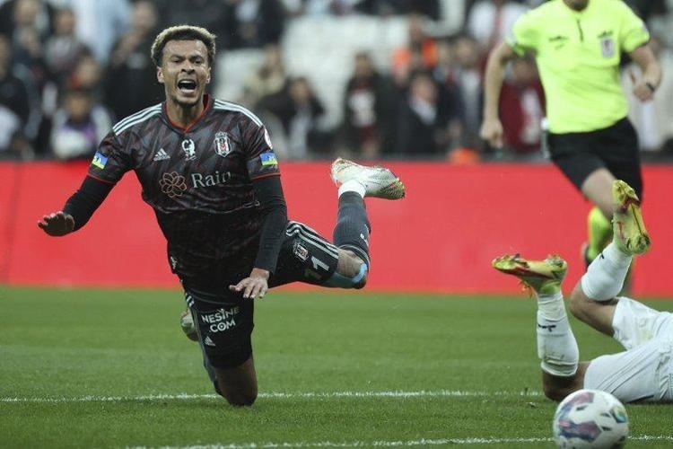 Şenol Güneş ne yaptıysa olmadı İnter ve Milan peşine düştü