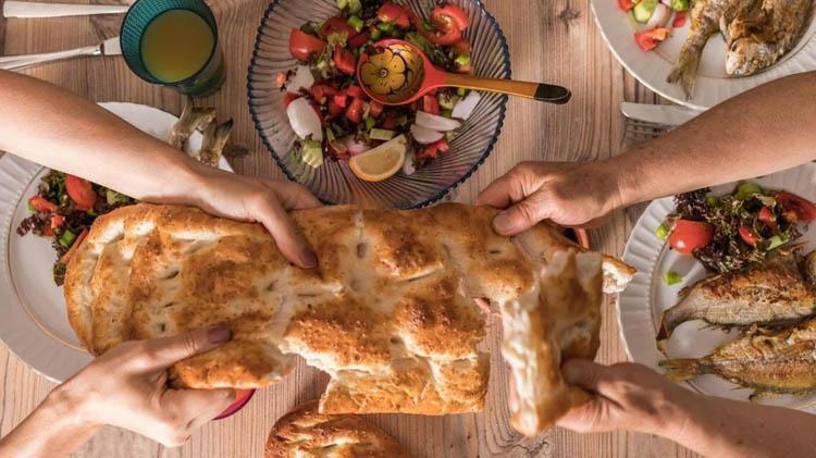 2023 Ramazan ayı imsakiyesi Diyanet imsakiye 2023 takvimi il il sahur ve oruç ne zaman, saat kaçta İstanbul, Ankara, Konya, Adana...