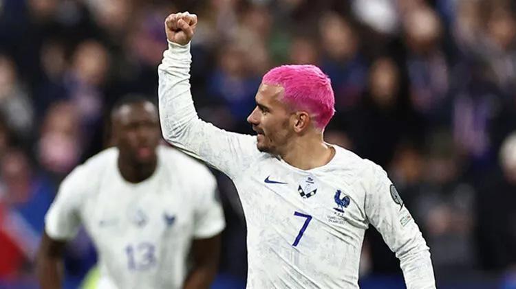 Fransada şaşırtan olay; top patladı, frikik kazandı Mbappe ilk maçında şov yaptı