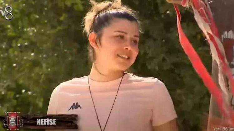 Birleşme partisinde şüphe uyandıran tesadüf Survivor Nefise, Nagihanın elbisesini giymiş Nagihan Karadereden imalı paylaşım