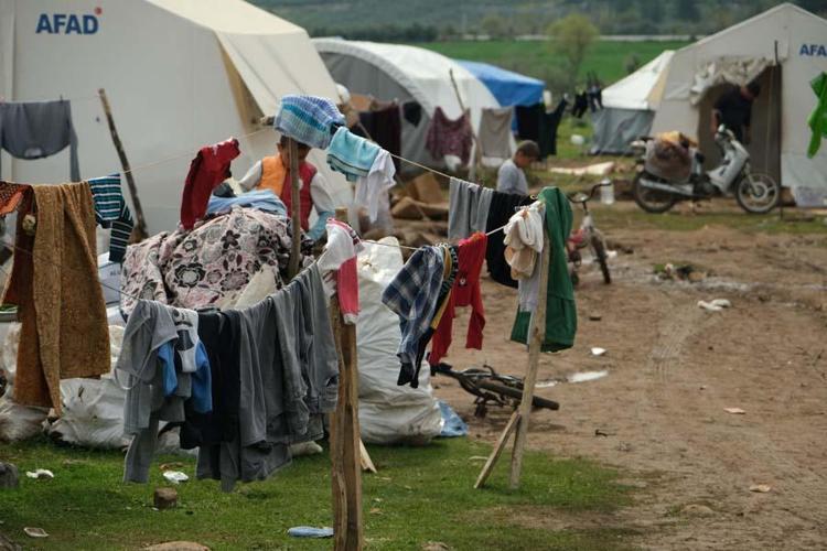 Yurtlarından kilometrelerce öteye göç ettiler