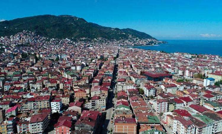TAŞINMA PARASI VERECEĞİNİ SÖYLEYEREK EVİ BOŞALTMAMI TEKLİF ETTİ
