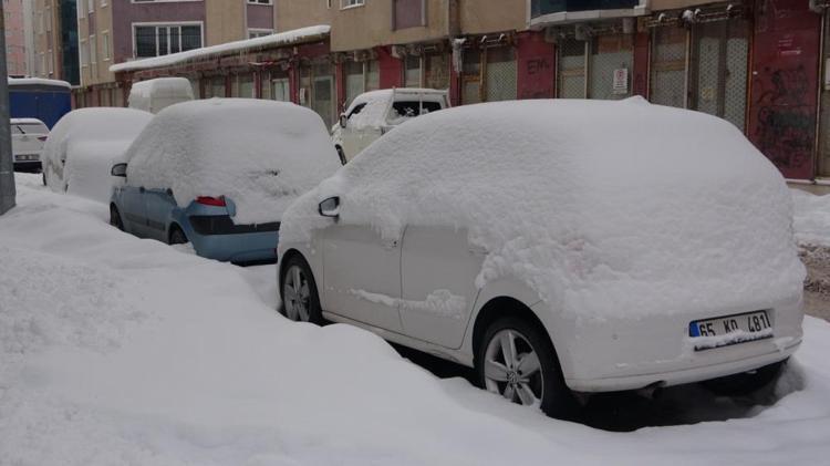 Meteoroloji kar ve yağmur için uyardı 47 ilde hayatı felç edecek