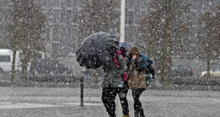 Kar yağışı 17 ili vuracak Meteoroloji açıkladı, soğuk hava dalgası geliyor, işte il il hava durumu