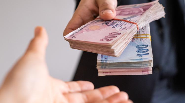 Emekli promosyonunda büyük rakam Bankalar emekliler için çıtayı yükseltti