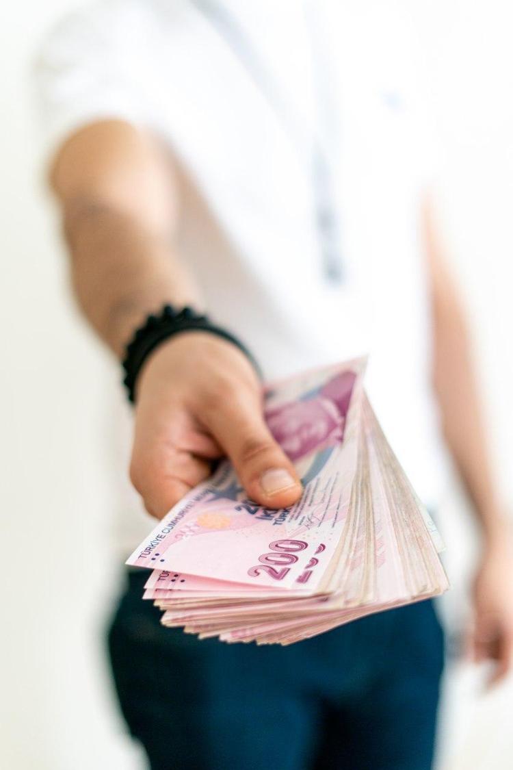 Bayram ikramiyesi 5000 TL mi oldu, 2023 emekli bayram ikramiyesi ne kadar oldu Emekli bayram ikramiyesi 5000 TL’ye mi yükseldi