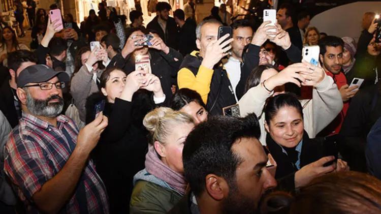 BİR ANDA İZDİHAM