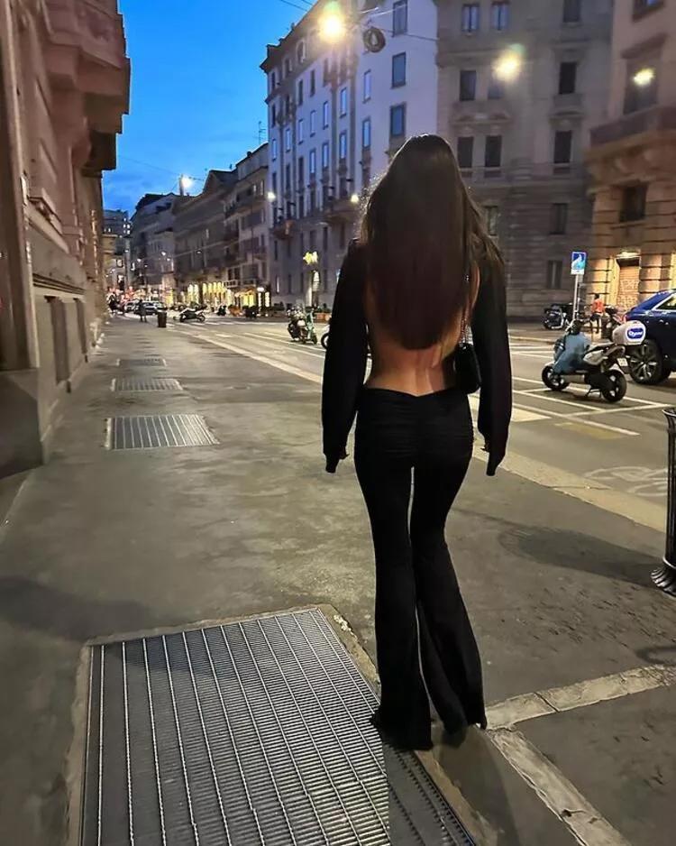 Hande Erçel zayıflığı ile gündem oldu Hemen kilo almalısın