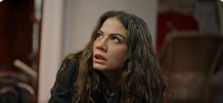 Adım Farah 7. bölüm fragmanı: Tahir Lekesiz teklifi Farahı güldürdü