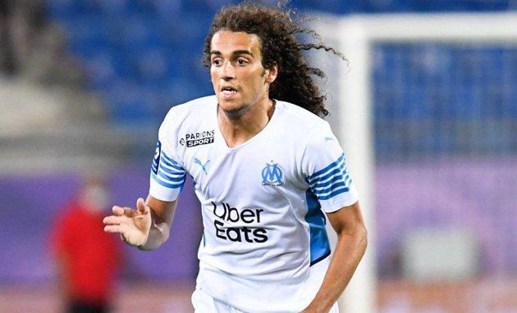 Mesut Özilin öve öve bitiremediği 6 numara geliyor Her maç en az 13-14 km koşar