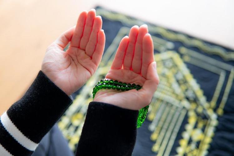 KADİR GECESİ KANDİL SAYILIR MI