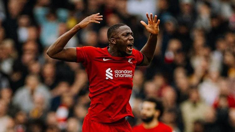 Ozan Kabakın yerine Liverpoola transfer olmuştu İşte Cimbomun yeni stoperi