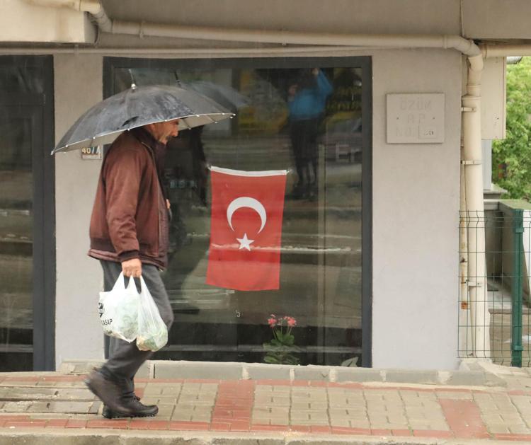 Meteorolojiden bayram için son dakika hava uyarısı Gök gürültülü yağış geliyor, iller belli oldu