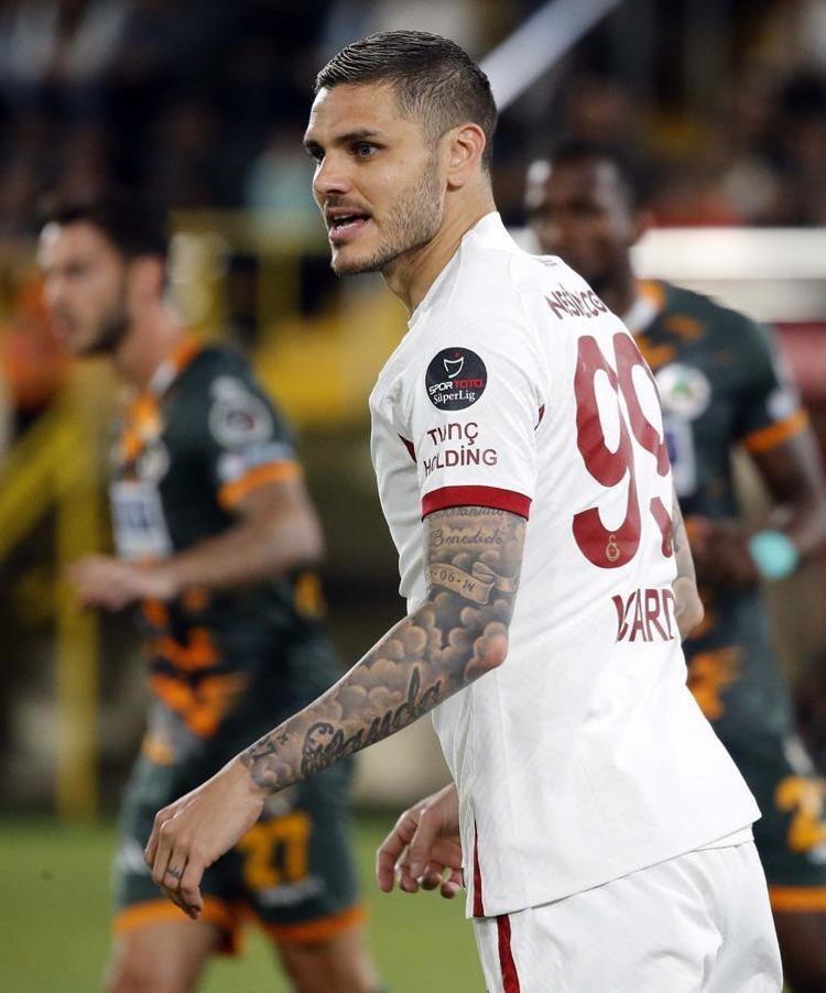 Wanda Nara açıkladı: İcardiyi Galatasaraya ben ikna ettim