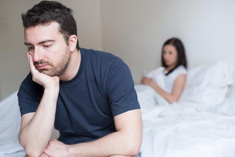 DSÖ’den öpüşme uyarısı: Bu cinsel hastalığa neden oluyor