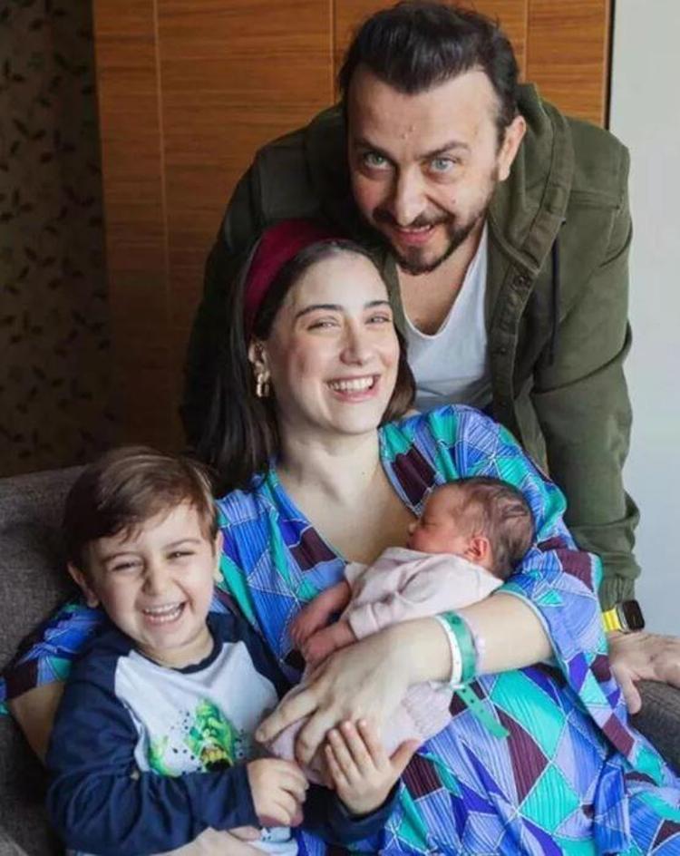 Hazal Kayadan Leyla Süreyya paylaşımı: Hangimizden acaba bu gen