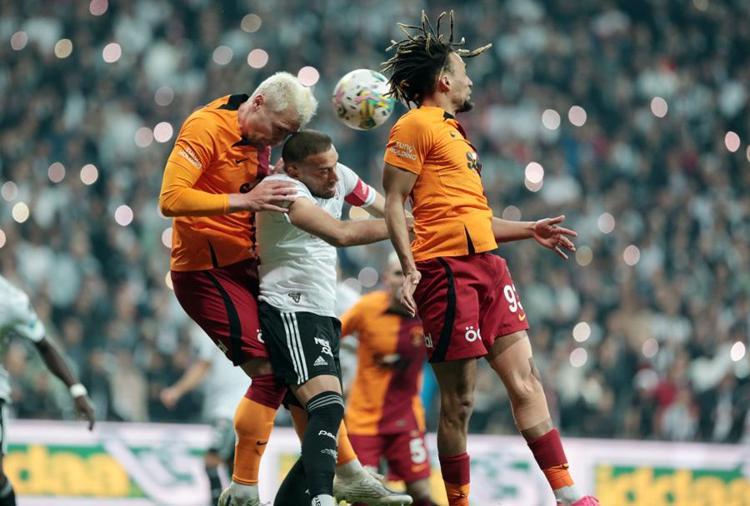 Rıdvan Dilmen Galatasaraydaki ayrılığı açıkladı Seneye takımda göremeyeceksiniz