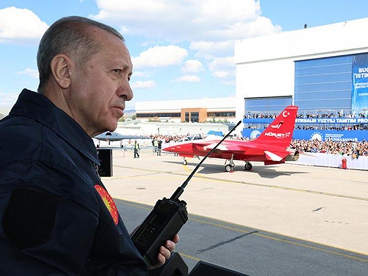 İlk yerli savaş uçağının adı belli oldu Erdoğan: İsim babası Devlet Beydir