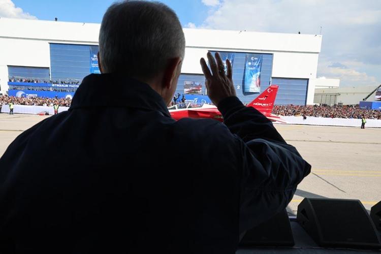 İlk yerli savaş uçağının adı belli oldu Erdoğan: İsim babası Devlet Beydir