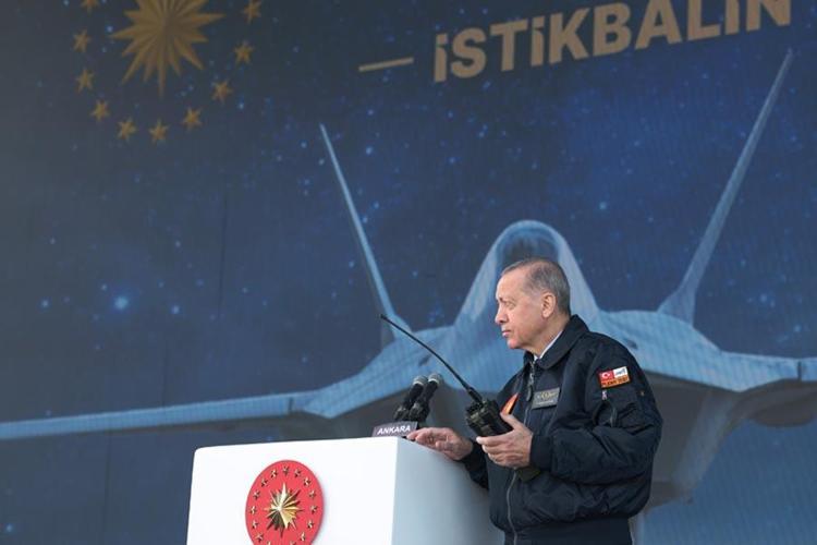 İlk yerli savaş uçağının adı belli oldu Erdoğan: İsim babası Devlet Beydir