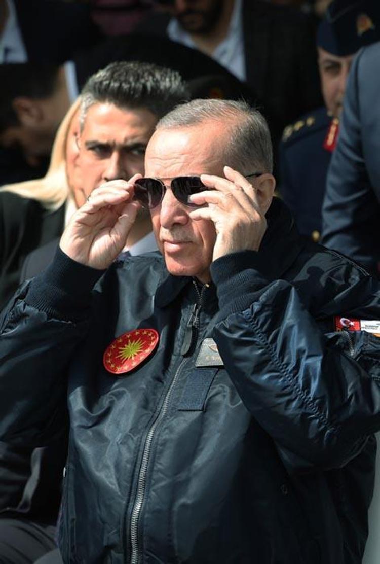 İlk yerli savaş uçağının adı belli oldu Erdoğan: İsim babası Devlet Beydir