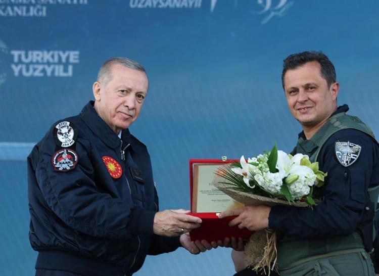 İlk yerli savaş uçağının adı belli oldu Erdoğan: İsim babası Devlet Beydir