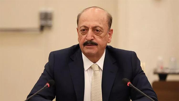 Çalışma saatleri değişecek mi Bakan Bilginden 5 saat açıklaması