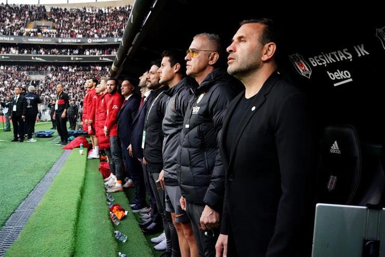 Ve Okan Buruktan beklenen neşter Başakşehir maçında 3 futbolcu kenarda oturacak