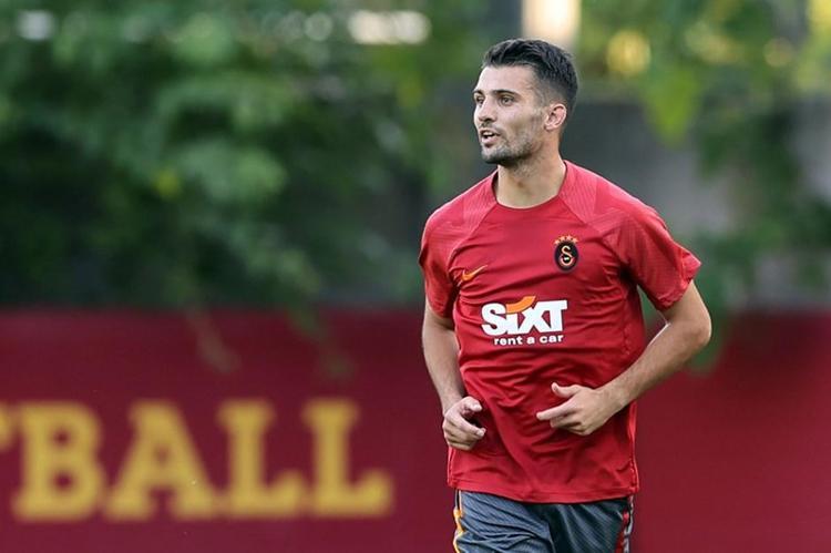 Ve Okan Buruktan beklenen neşter Başakşehir maçında 3 futbolcu kenarda oturacak
