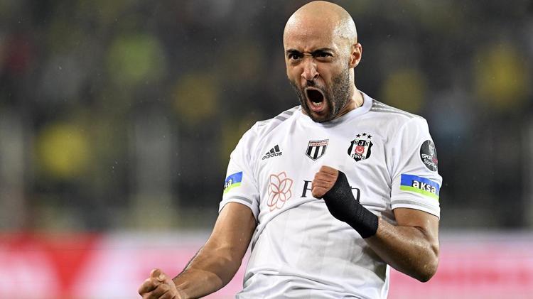 15 gün önce Ali Sami Yende 50 bin taraftarı şok etmişti Fenerbahçe yılın ilk transfer bombasını patlattı