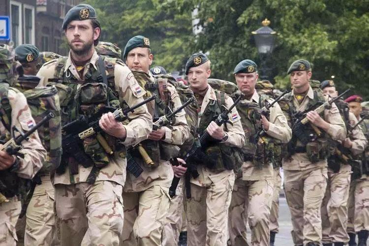Dünyanın en büyük ve en güçlü orduları belli oldu İşte listede Türkiyenin geride bıraktığı ülkeler