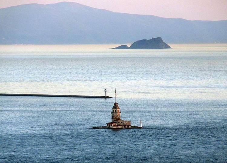 Kız Kulesi ilk ve son hali Kız Kulesini kim yaptı Ne zaman inşa edildi İşte yeni Kız Kulesinin özellikleri