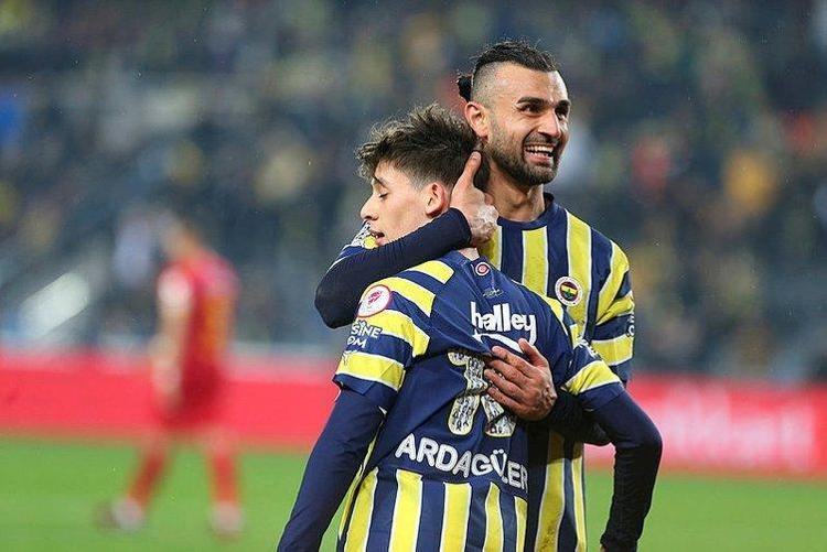 Şampiyon olur olmaz Ali Koçun kapısını çaldı Samsunsporun ilk transferi Fenerbahçeden