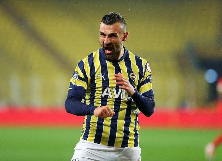 Şampiyon olur olmaz Ali Koçun kapısını çaldı Samsunsporun ilk transferi Fenerbahçeden