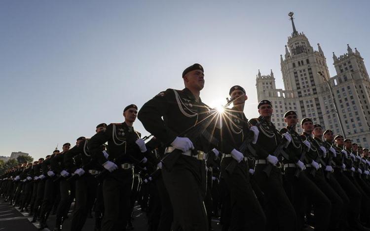 Putin’den dünyaya Zafer Günü Mesajı: Rusya için ne batıda ne de doğuda düşman yok