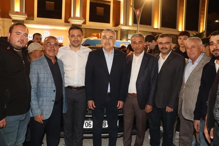 TOGG’u meşale ve konfetiler ile karşıladılar