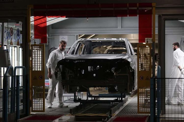 “En geç 2023den sonra tüm araçlar elektrikli olacak”