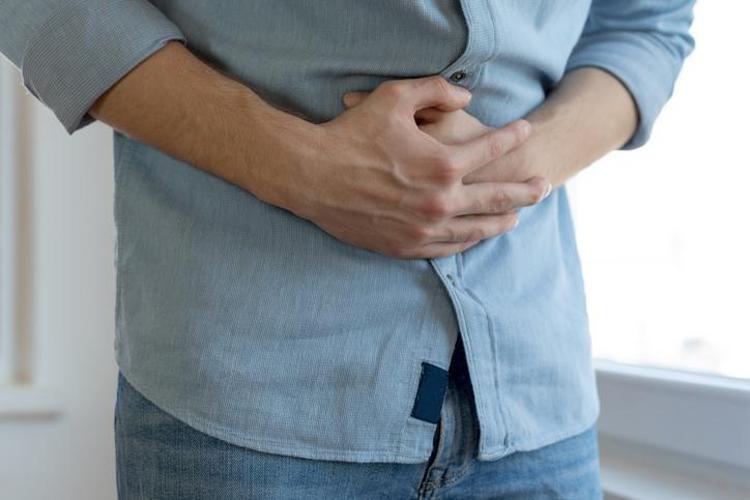 50 yaş üstü erkekleri etkiliyor Doğru tedavi ile kurtulmak mümkün