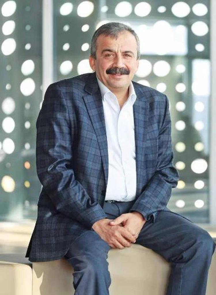 72 YAŞINDA VEKİL OLDU