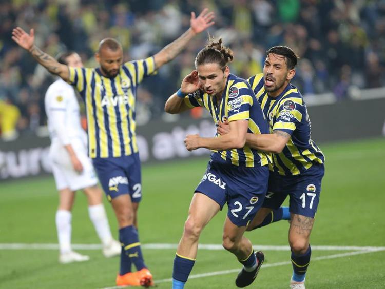 Birini Beşiktaşla Napoli, diğerini Atletico Madrid ve Mallorca istiyordu Ali Koç bütün planları bozdu