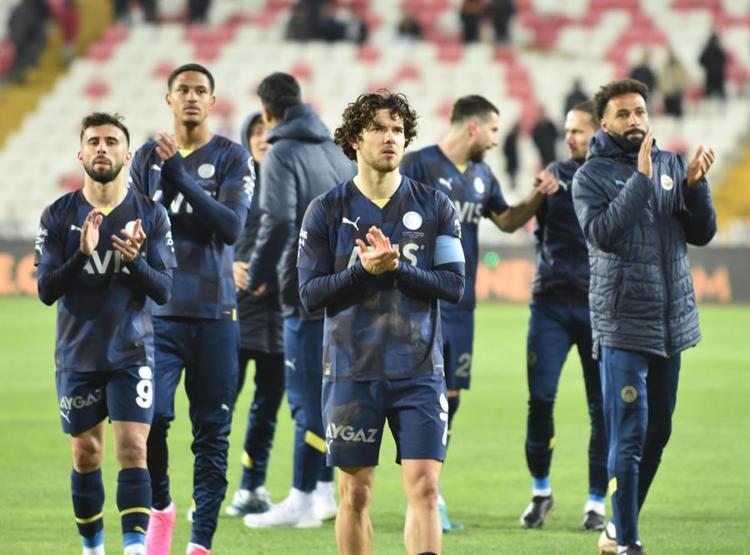 Comolli almış Vitor Pereira 20 milyon euro yapmıştı Fenerbahçede yeri doldurulamayacak 2 ayrılık...