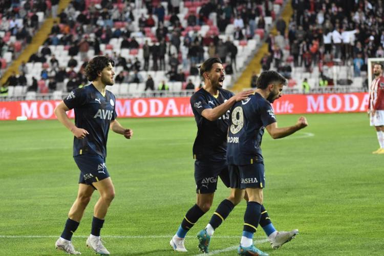 Comolli almış Vitor Pereira 20 milyon euro yapmıştı Fenerbahçede yeri doldurulamayacak 2 ayrılık...